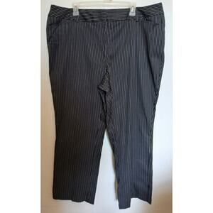 New Venezia Black Pin Striped Flat Front Career Pants Size 22 Straight Leg Work